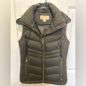Michael Kors dark green vest size extra small with hood lightly worn